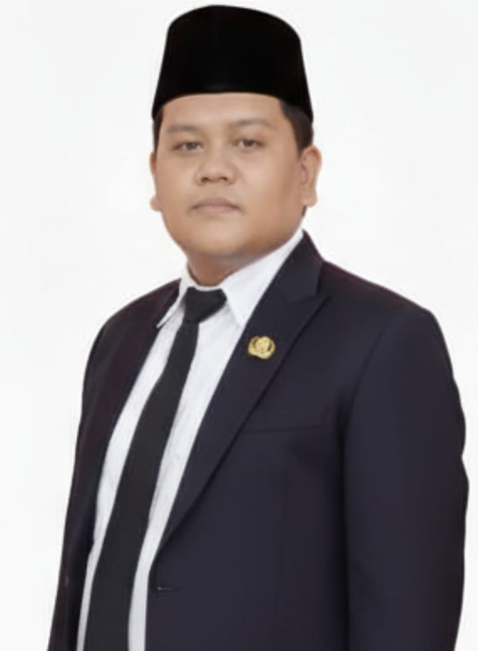 Ferdy Azhari Rahman, S.Pd